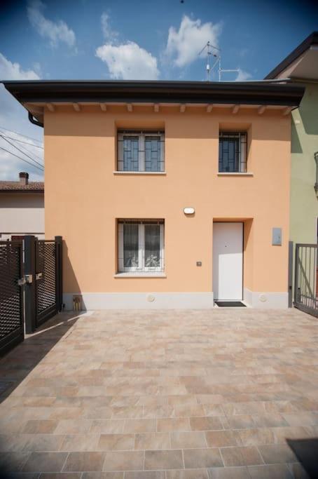 Апартаменты Casa Gemma - Big Family House With Free Parking Сан-Джованни-Лупатото Экстерьер фото